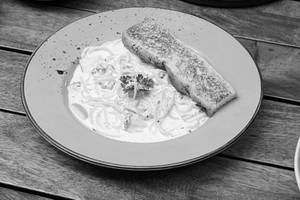 Spaghetti Alfredo