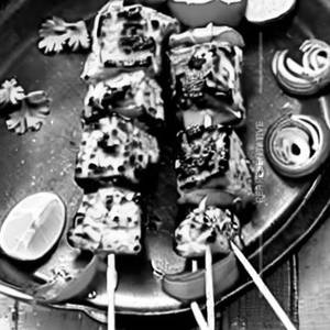Achari Paneer Tikka