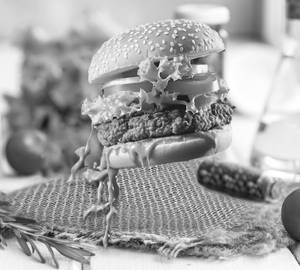 Momino's Sahi Burger