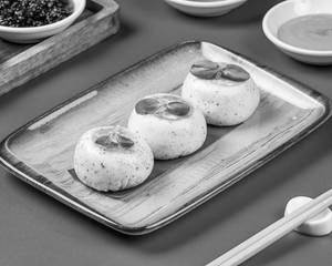 Spicy Korean Chicken Bao Bun