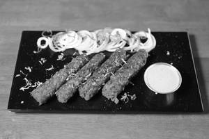 Raunak E Seekh Chicken [4 Pieces]
