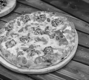 Paneer Makhani Pizza
