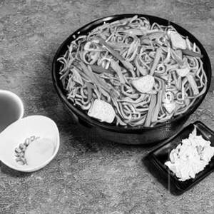 Egg stirfried noodles