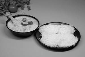 4 Idiyappam With Chicken Stew (2 Pcs, 250 Ml) Combo