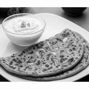 Onion Paratha (Spicy)