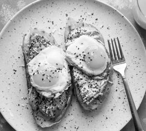 Avocado Toast with Poached Egg