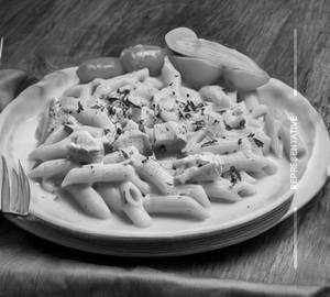 Chicken penne alfredo