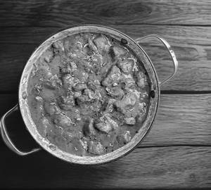 Red chicken curry