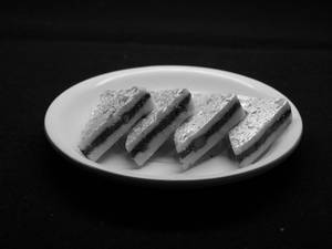 Mawa Sandwich Barfi