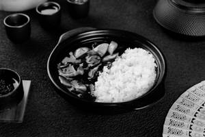 Wild Mushroom Pot Rice