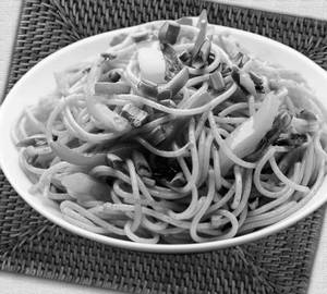 Hakka noodles