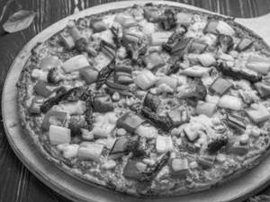 Fresh Veggies Pizza