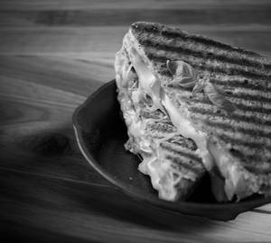 Grilled Sandwich [ 2 Pcs]