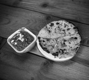 Saag with Makki/Missi Roti+Butter+Gud