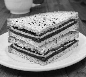 White choco Sandwich