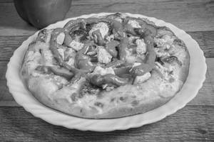 Kadhai Paneer Pizza