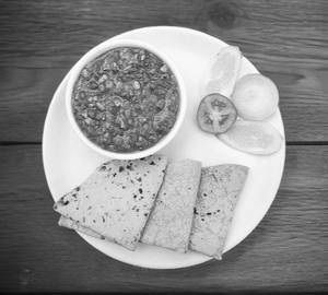 Egg Chicken Tadka Full + 2pics Rumali Roti