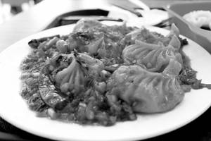 Veg Schezwan Momo (5pc)(online)