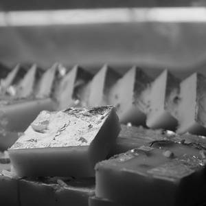 PISTA BARFI LG