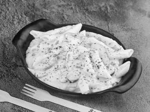 White Sauce Pasta
