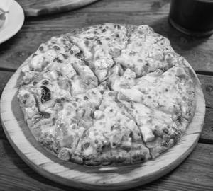 Cheese n corn pizza