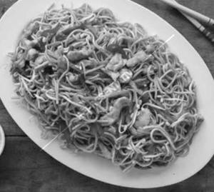 Egg Hakka Noodles