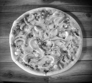 8" Veg Chilli Garlic Spicy Pizza