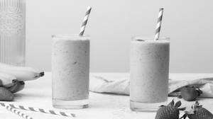 Strawberry Banana Smoothies