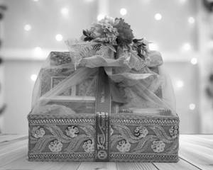 Festive Delight Basket