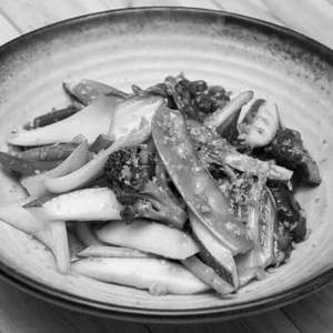 Stir Fried Vegetables With Burnt Garlic