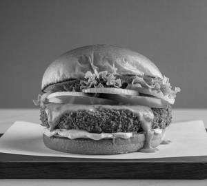 Smoky Tandoori Paneer Burger