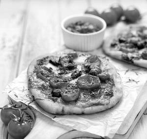 Tomato Pizza