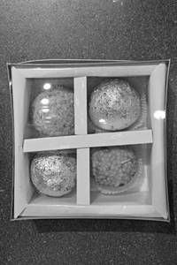 4 Pc Shahi Laddu (1kg)