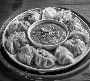 Chicken Cheese Steamed Momos