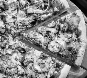 American Chicken Pizza [9 Inches]