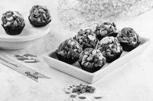 Special Dry Fruit Ladoo