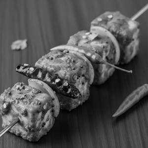 Achari Paneer Tikka