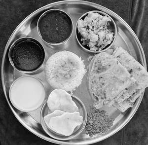 Puran Poli Thali