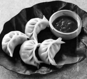 Paneer momos            