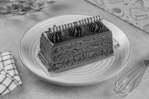 Dutch Truffle Chocolate Pastry (1 Pc)