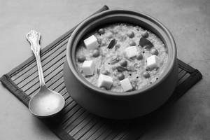 Matar Paneer Khichdi (desi Ghee)