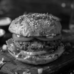 Tandoori Veg Burger