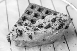 Kiki & Cream Waffle