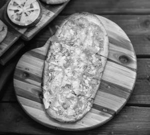 Veggie Garlic bread