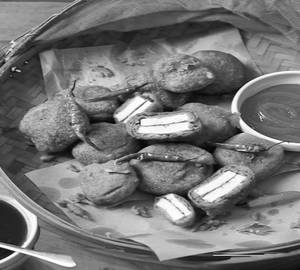 Paneer Pakoda [5 Pieces]
