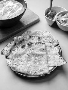 Cheese Garlic Naan