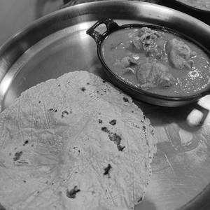 Jowar Roti Chicken Curry