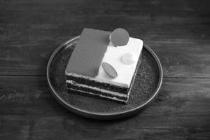 Red Velvet Cake (500 Grams)