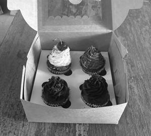 Box Of 4 Eggless Cupcakes