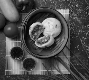 Sweet Paneer Chilli Bao